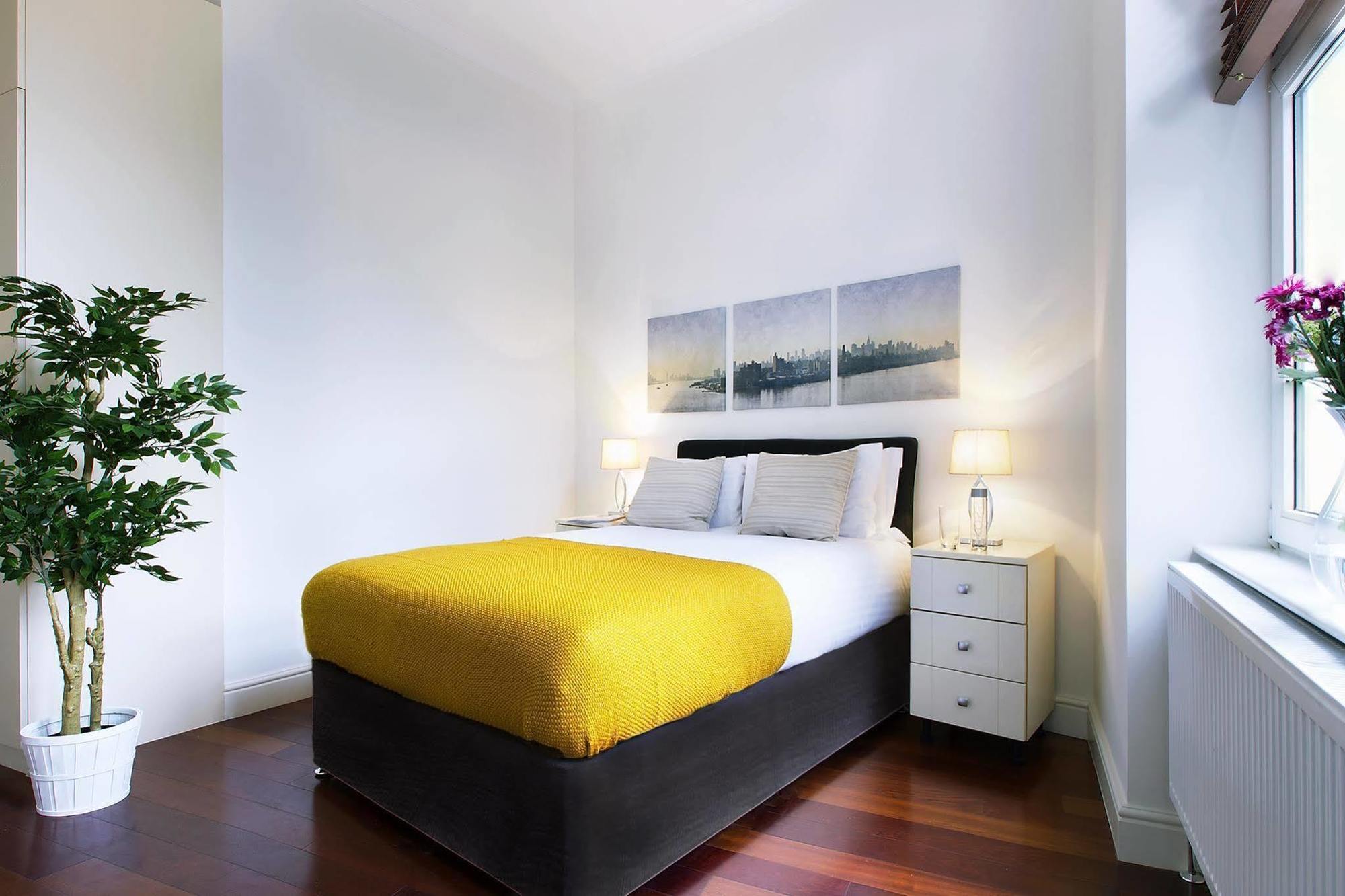 Ferienwohnung Kensington One London Exterior foto